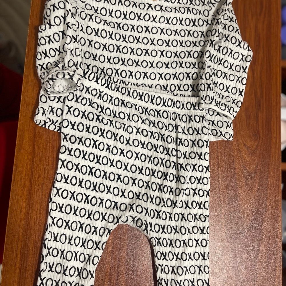 Cat & Jack Black and White Bodysuit with XOXO Pattern